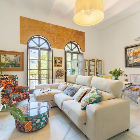 Charming 2 Bedroom Boutique Triplex Apartment With Private Terrace At Seville City Center By Ocityzen エクステリア 写真