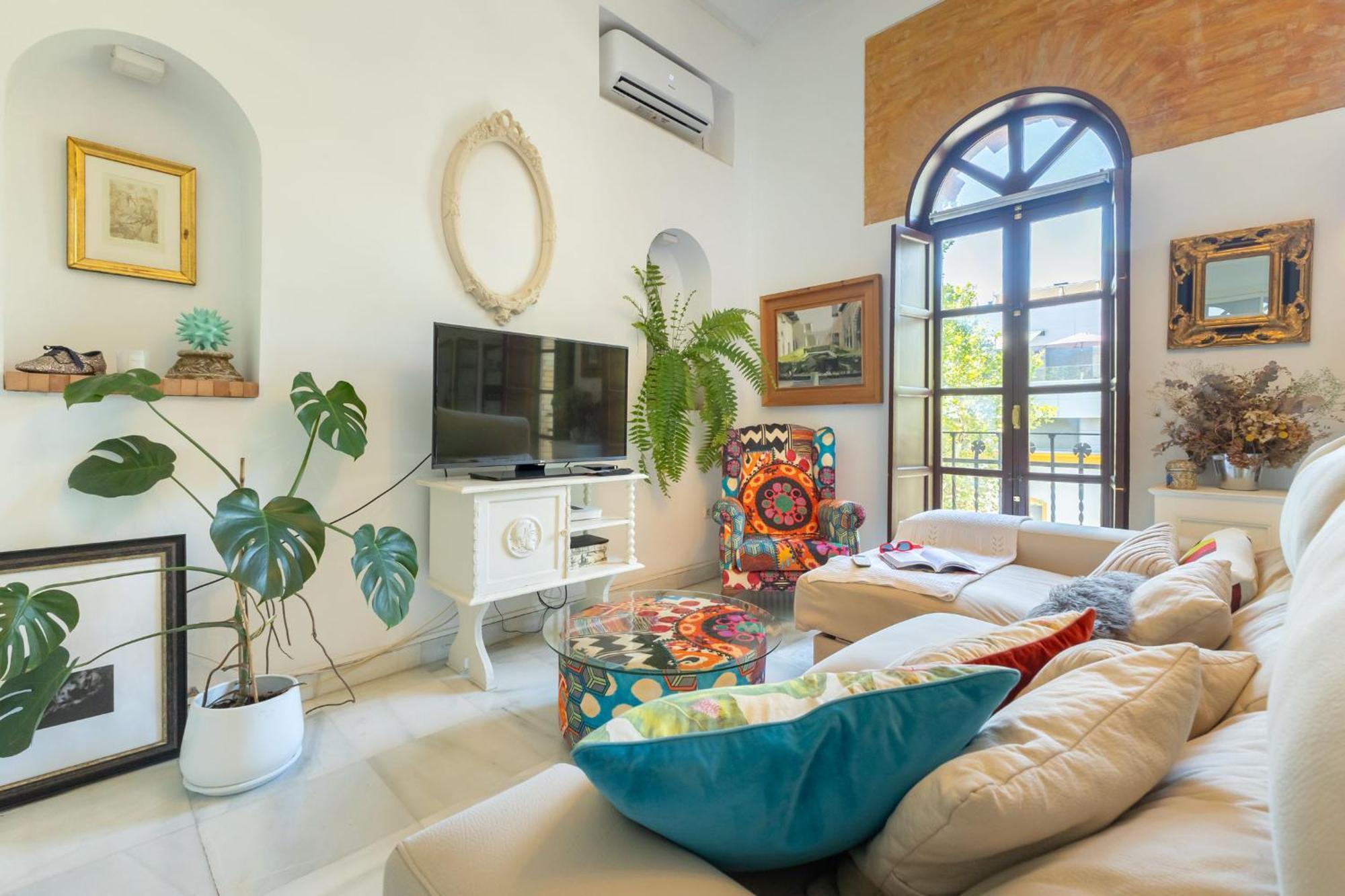 Charming 2 Bedroom Boutique Triplex Apartment With Private Terrace At Seville City Center By Ocityzen エクステリア 写真