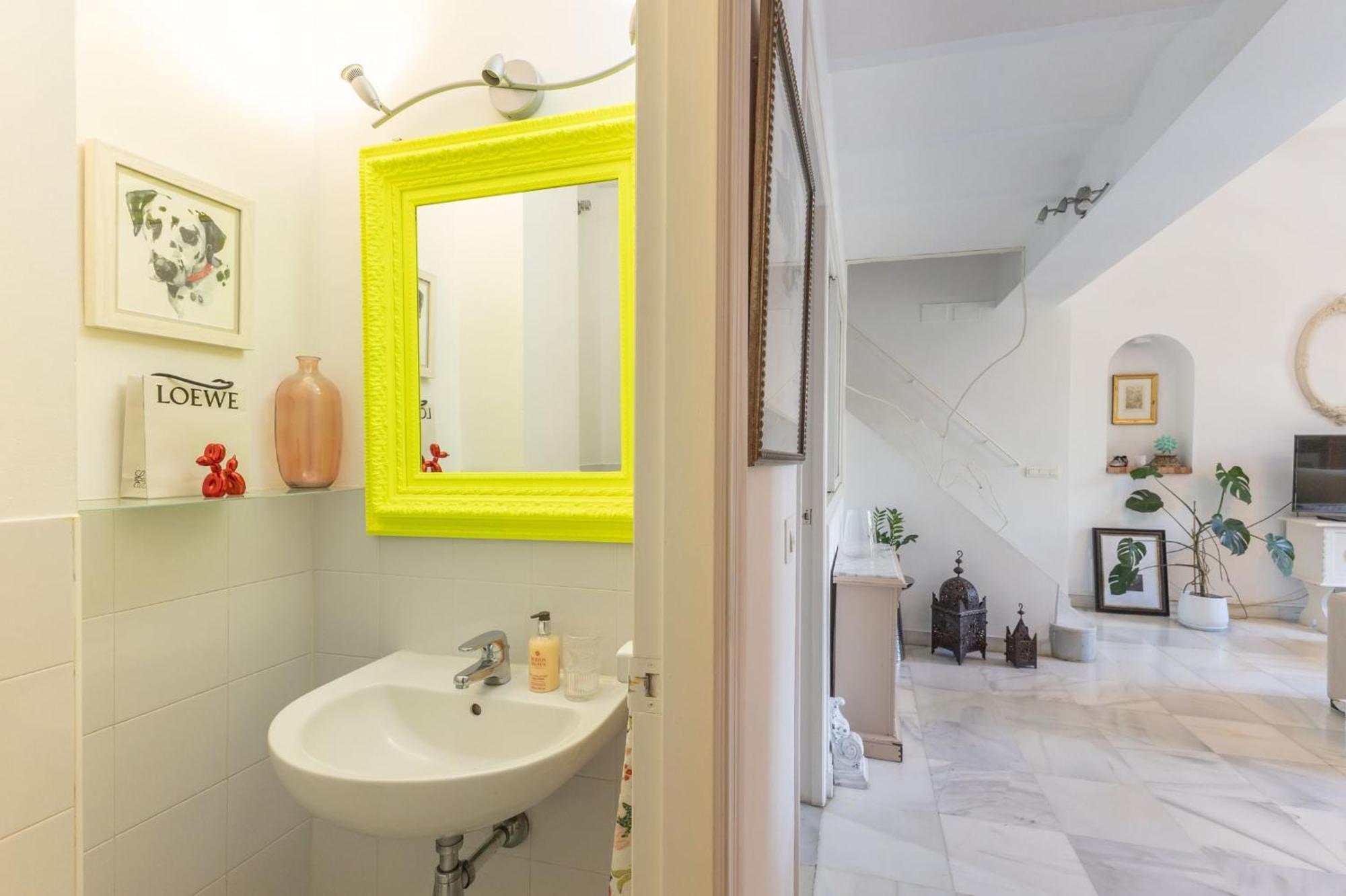 Charming 2 Bedroom Boutique Triplex Apartment With Private Terrace At Seville City Center By Ocityzen エクステリア 写真