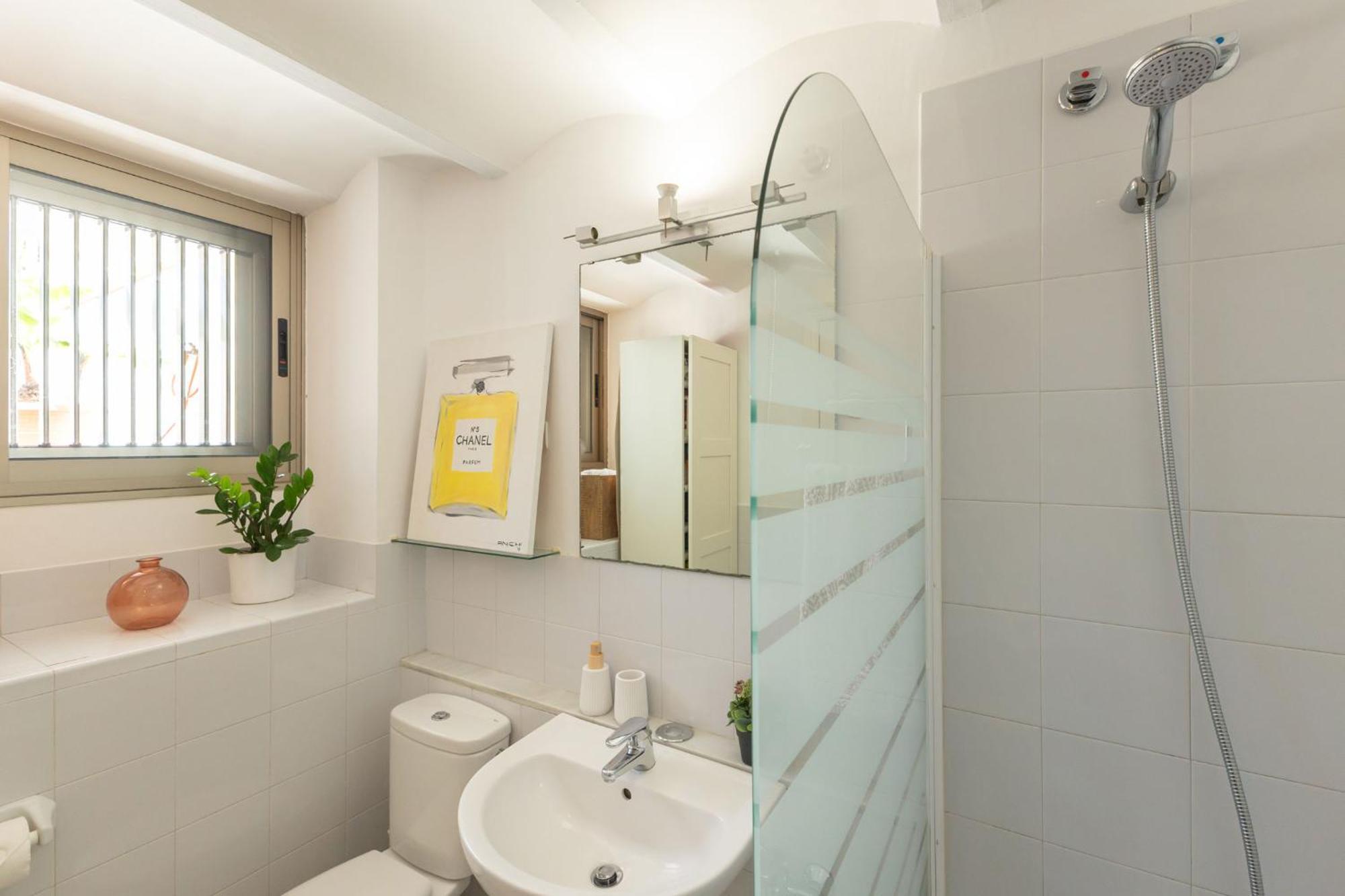 Charming 2 Bedroom Boutique Triplex Apartment With Private Terrace At Seville City Center By Ocityzen エクステリア 写真