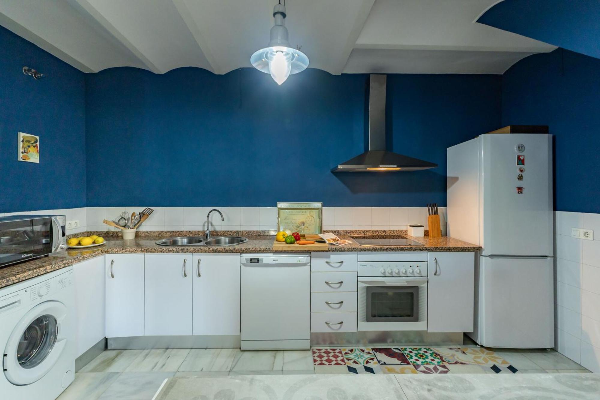 Charming 2 Bedroom Boutique Triplex Apartment With Private Terrace At Seville City Center By Ocityzen エクステリア 写真