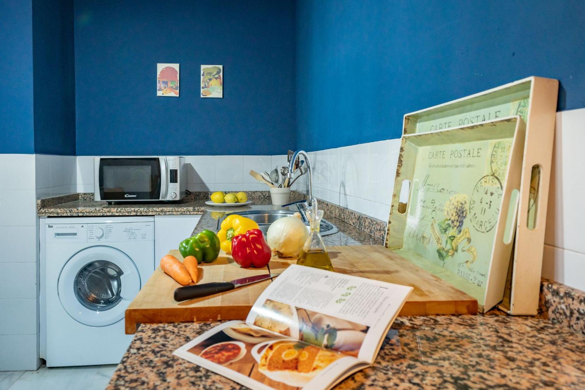 Charming 2 Bedroom Boutique Triplex Apartment With Private Terrace At Seville City Center By Ocityzen エクステリア 写真